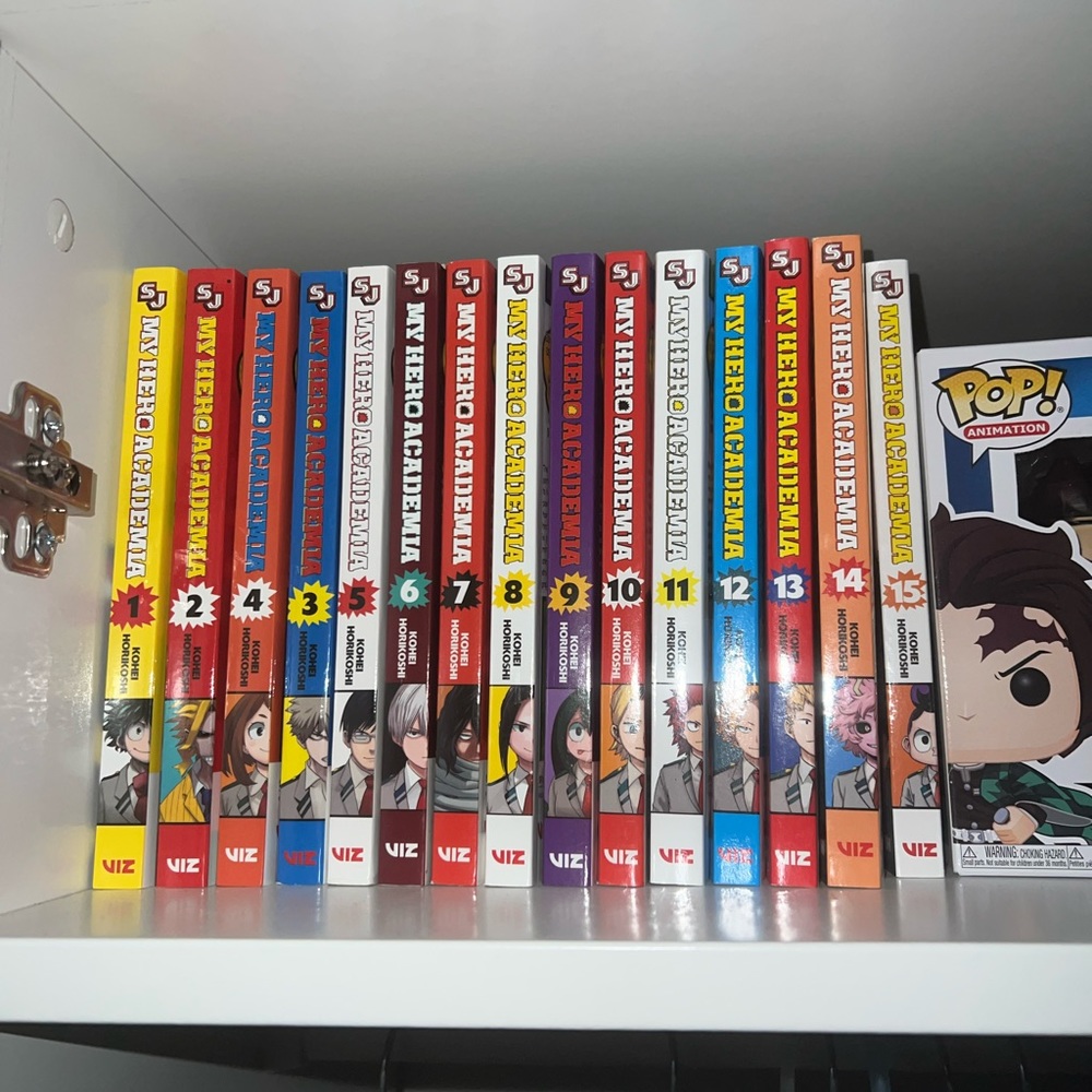 MHA mangas 1-15 & deku and todoroki figurines